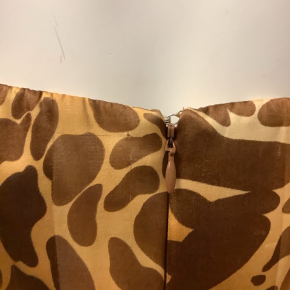 Chiffon Giraffe Print Semi - Picture 5 of 5